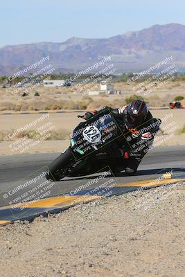 media/Dec-10-2023-SoCal Trackdays (Sun) [[0ce70f5433]]/Turn 9 Inside Set 1 (1115am)/